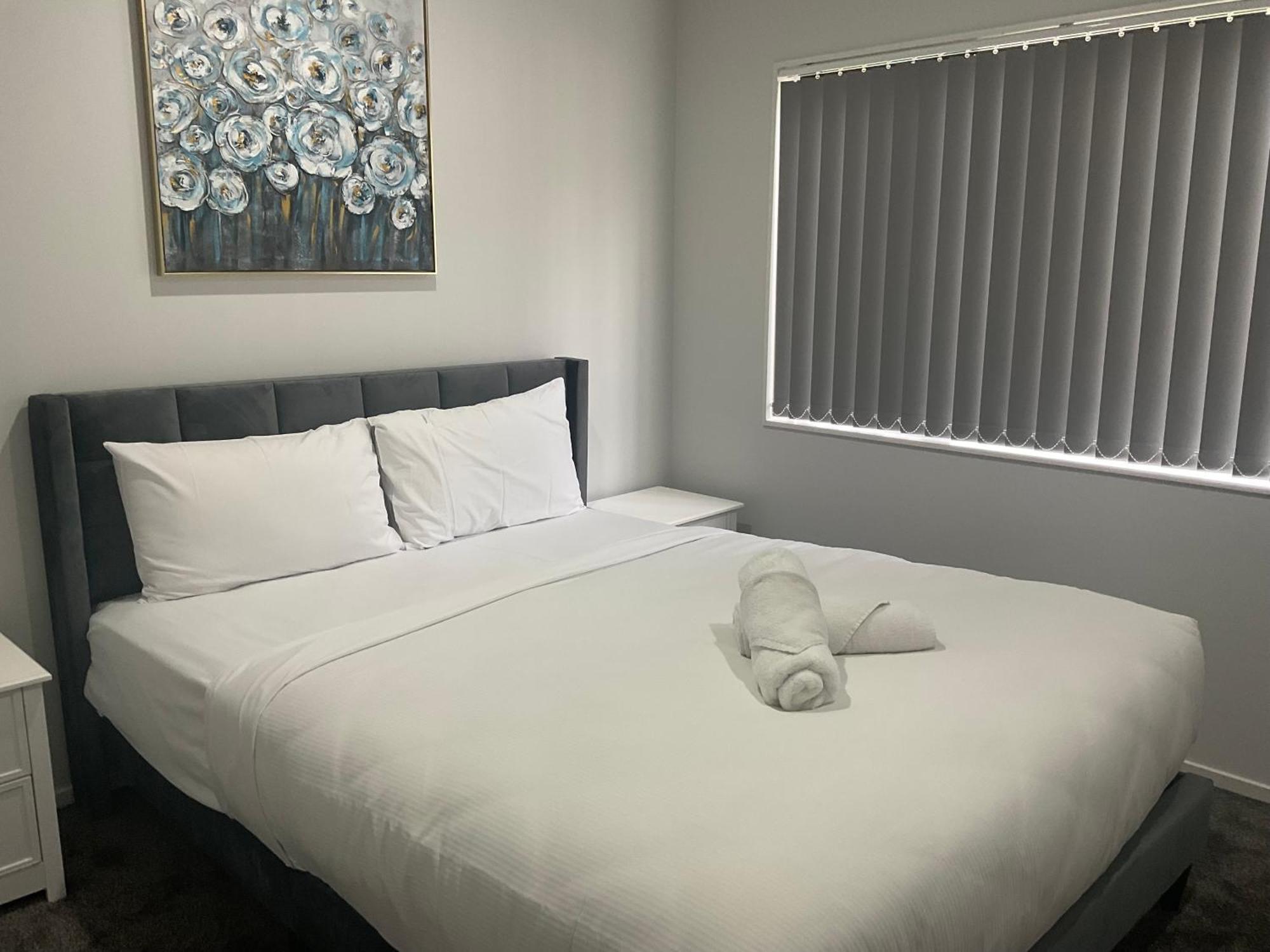 Family Papakura - 175