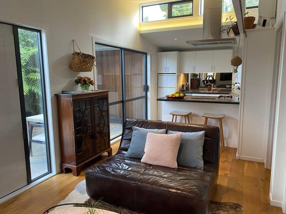 Hidden Sanctuary In Grey Lynn Apartment