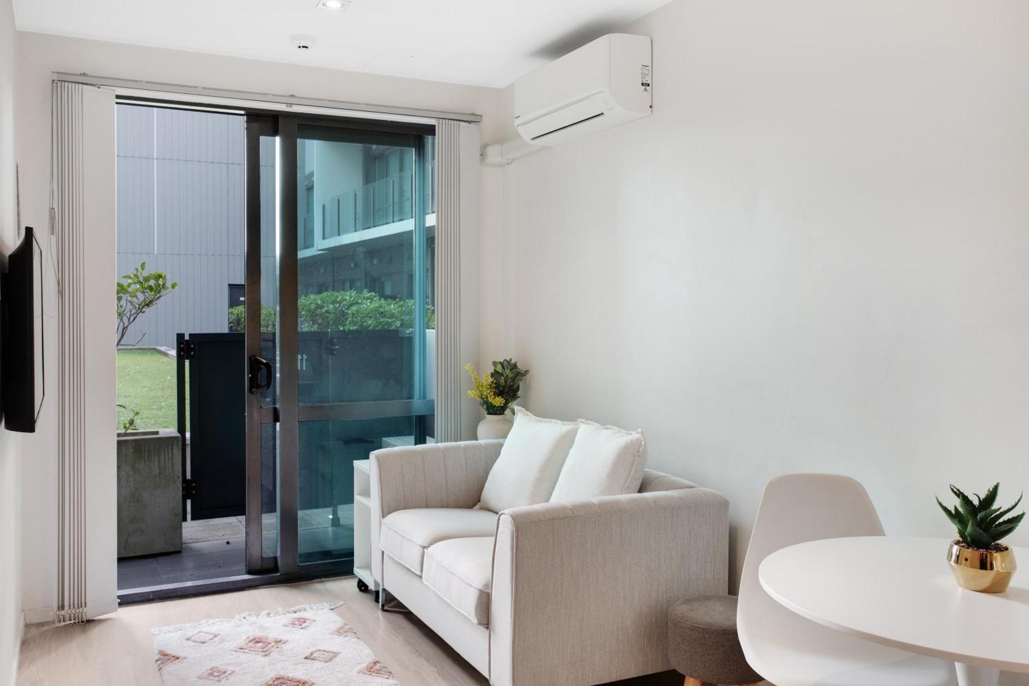 Apartment Quayside Quarters Close To Spark Arena *