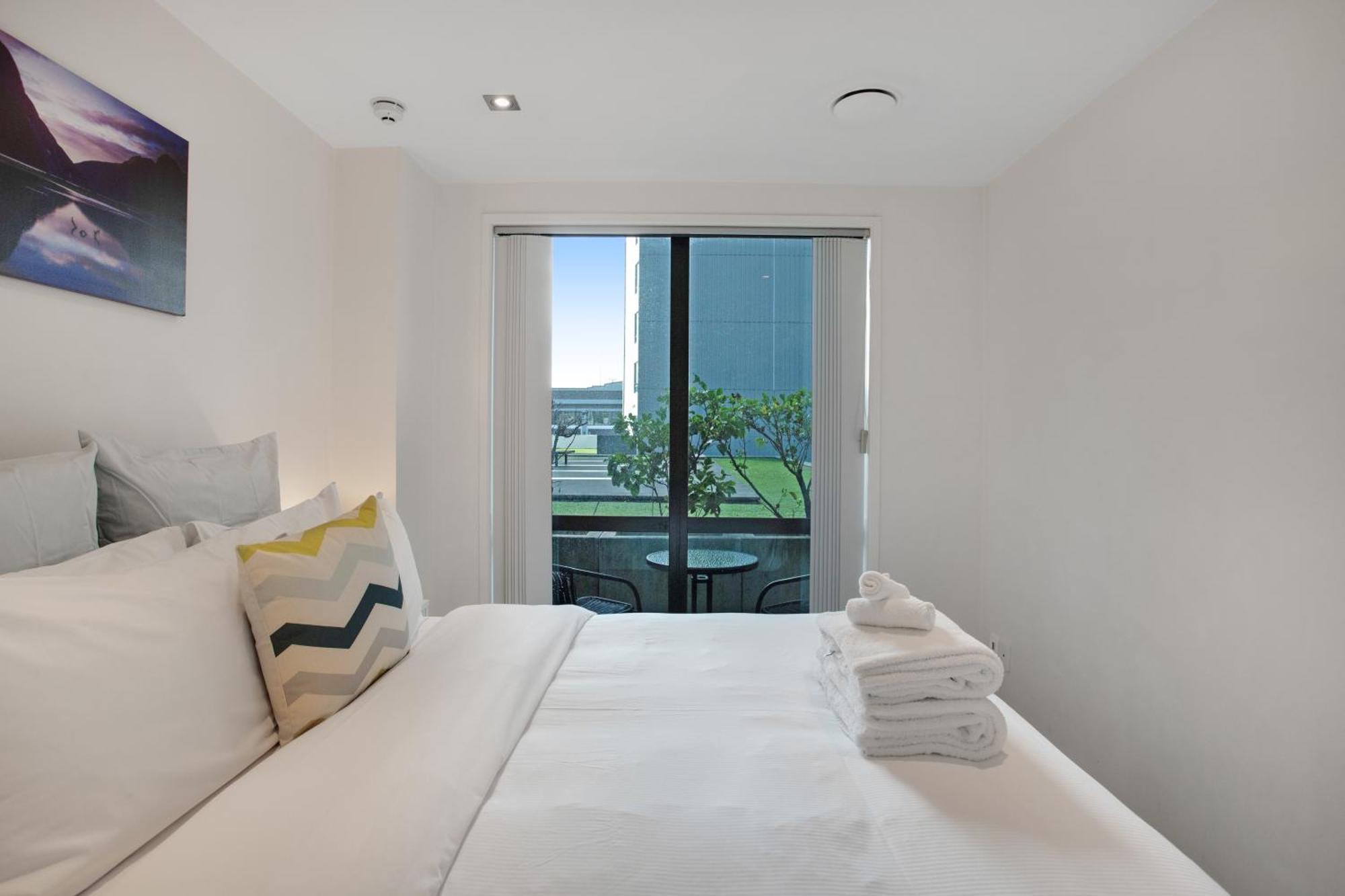 Quayside Quarters Close To Spark Arena * Auckland