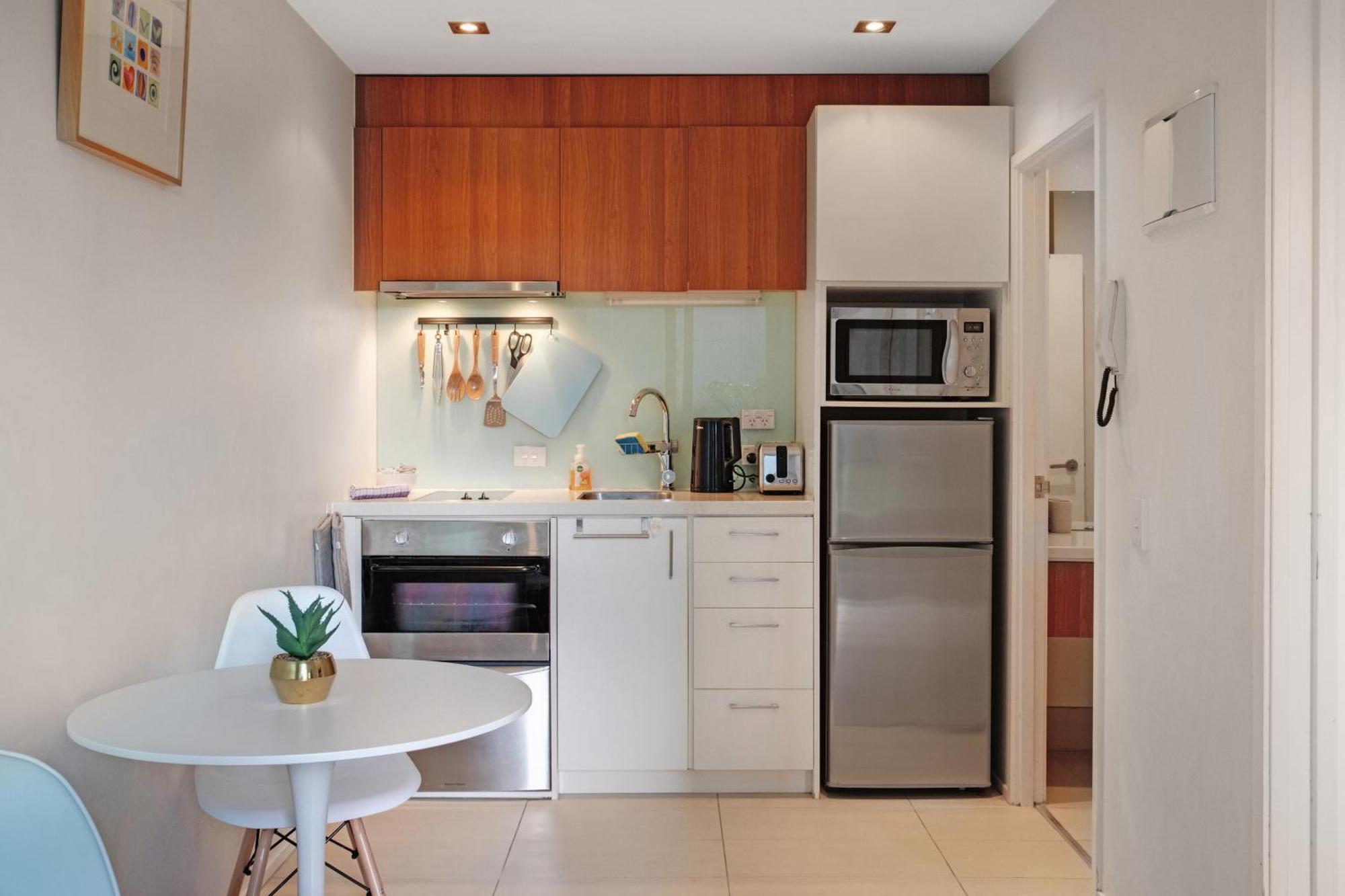 Quayside Quarters Close To Spark Arena * Auckland