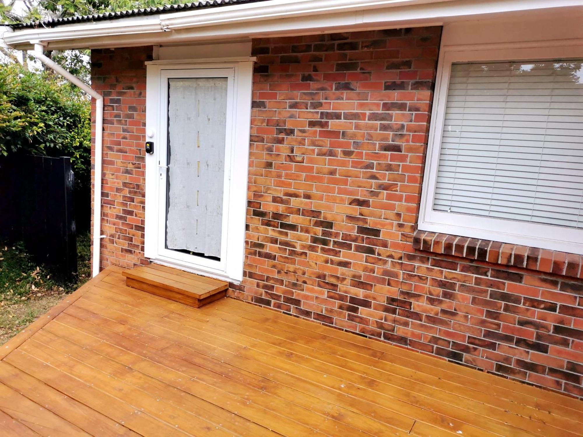 Homestay Separate Entry Guest With Private Bathroom In Forrest Hill *