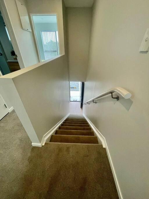Airport Oasis Townhouse *
