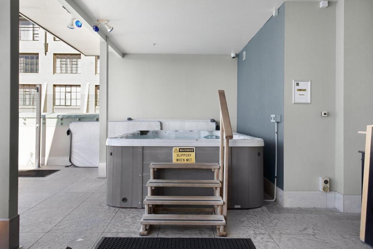 Apartment Cozy Retreat In The