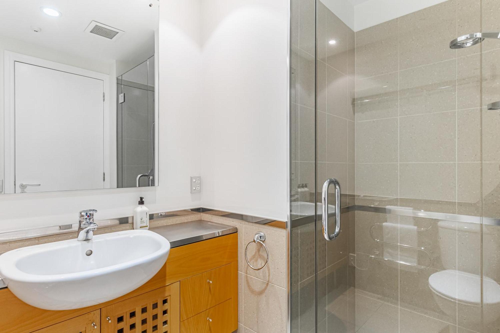 Stylish Retreat 2br Bliss Apartment *