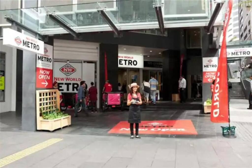 Character On Queen Street Auckland