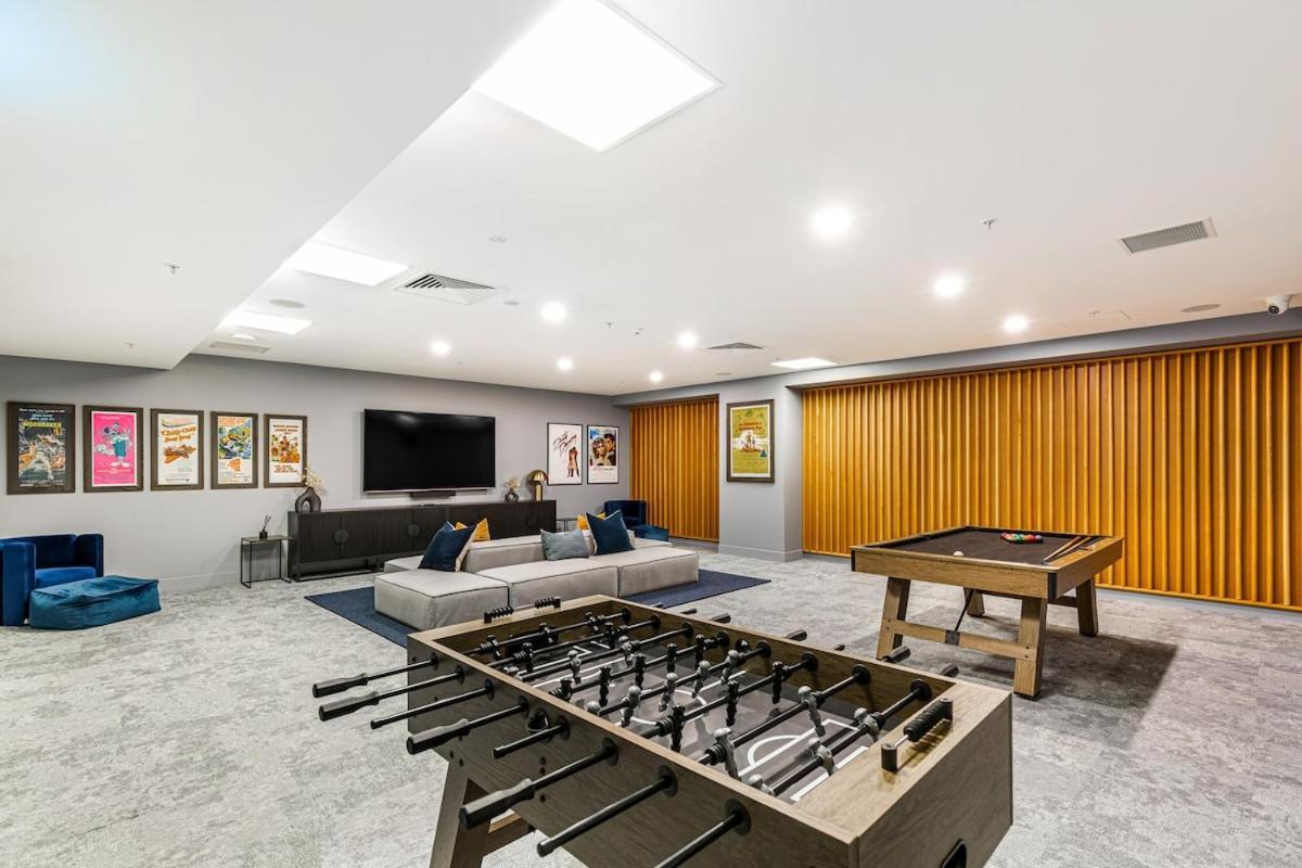 Apartment Chic 1br With Pool And Gym Perks Auckland