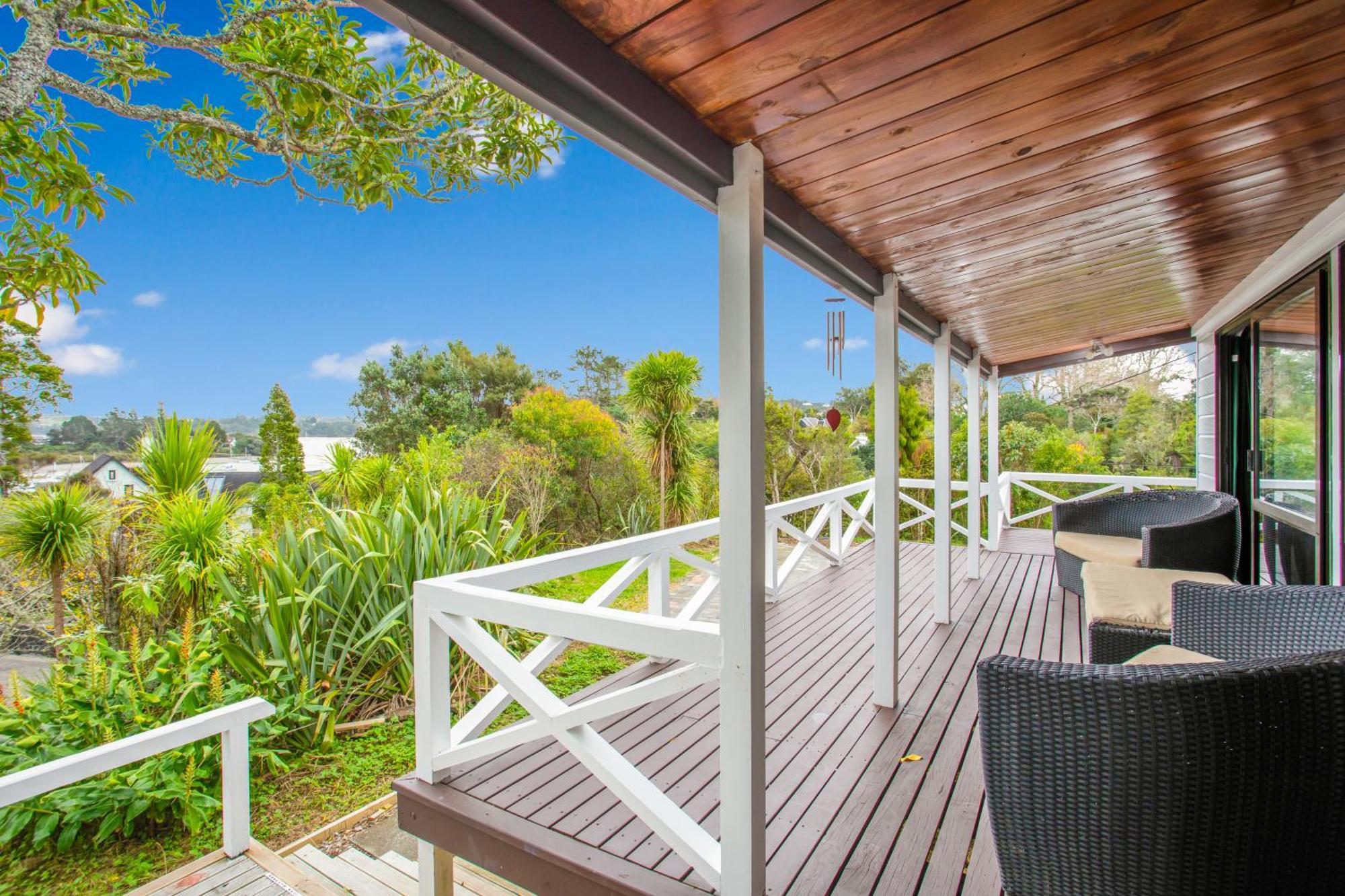 Greenhithe Hidden Gem With Sea Views And Air-con Auckland