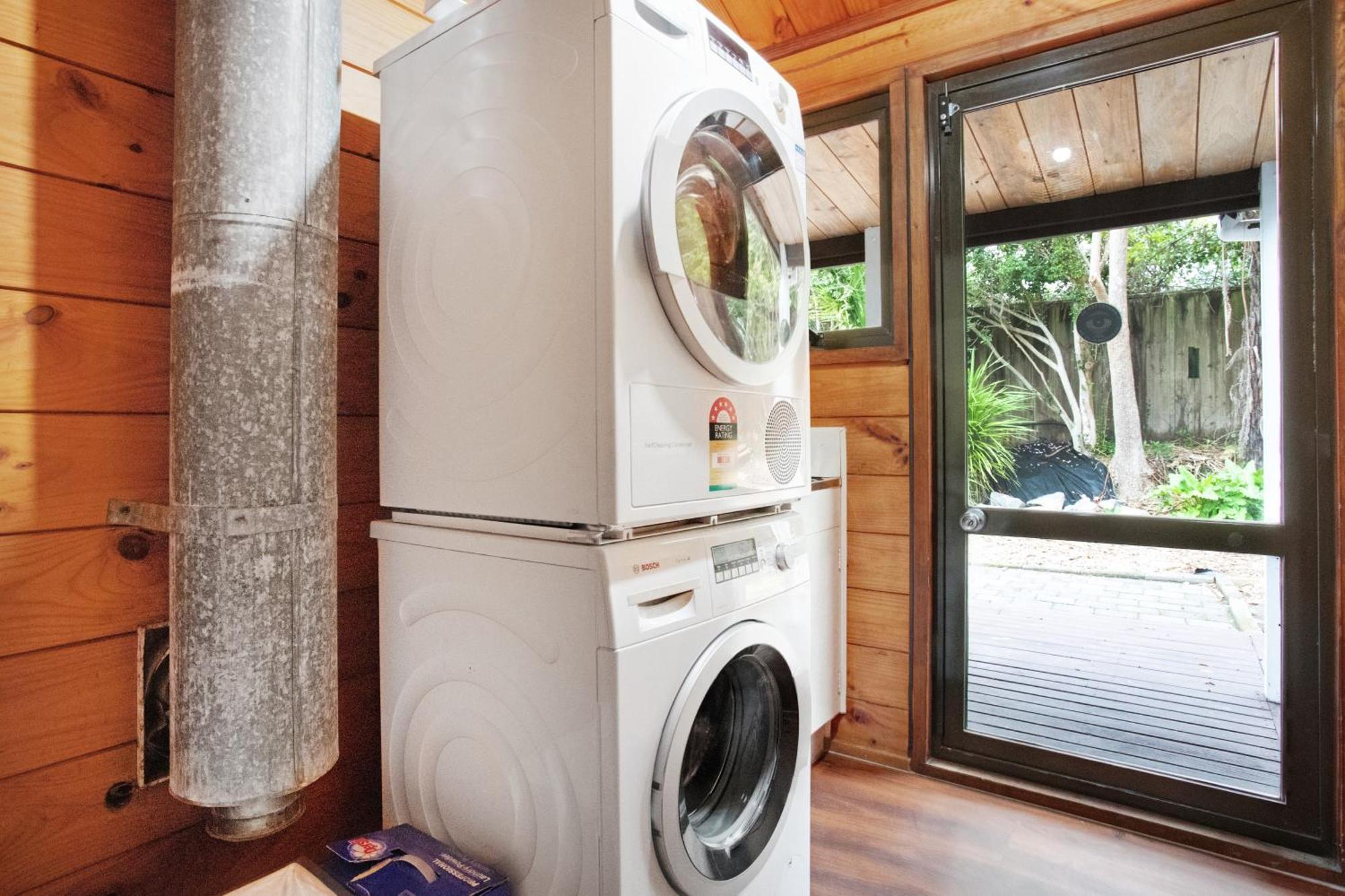 Holiday home Greenhithe Hidden Gem With Sea Views And Air-con