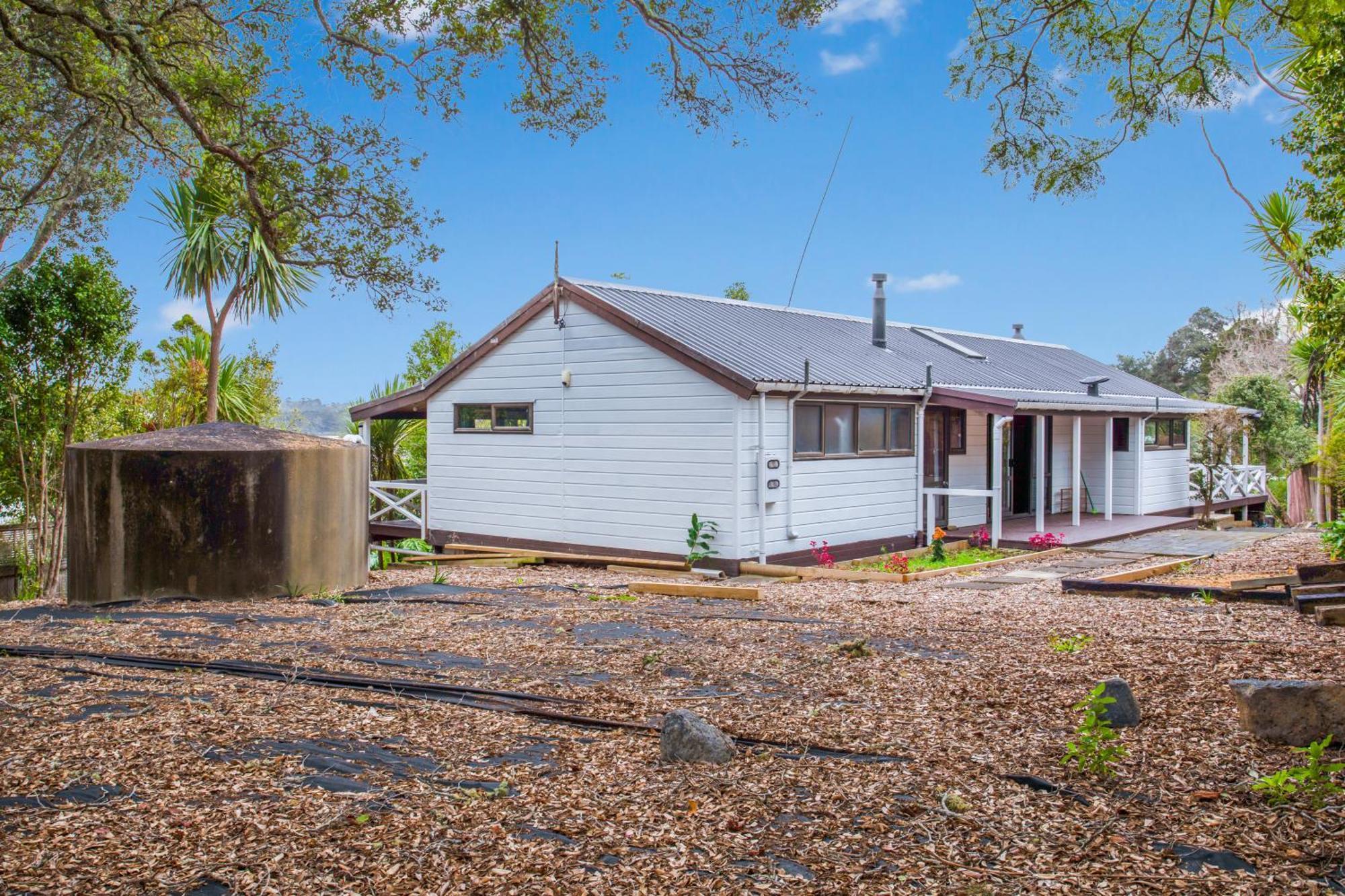 Holiday home Greenhithe Hidden Gem With Sea Views And Air-con Auckland