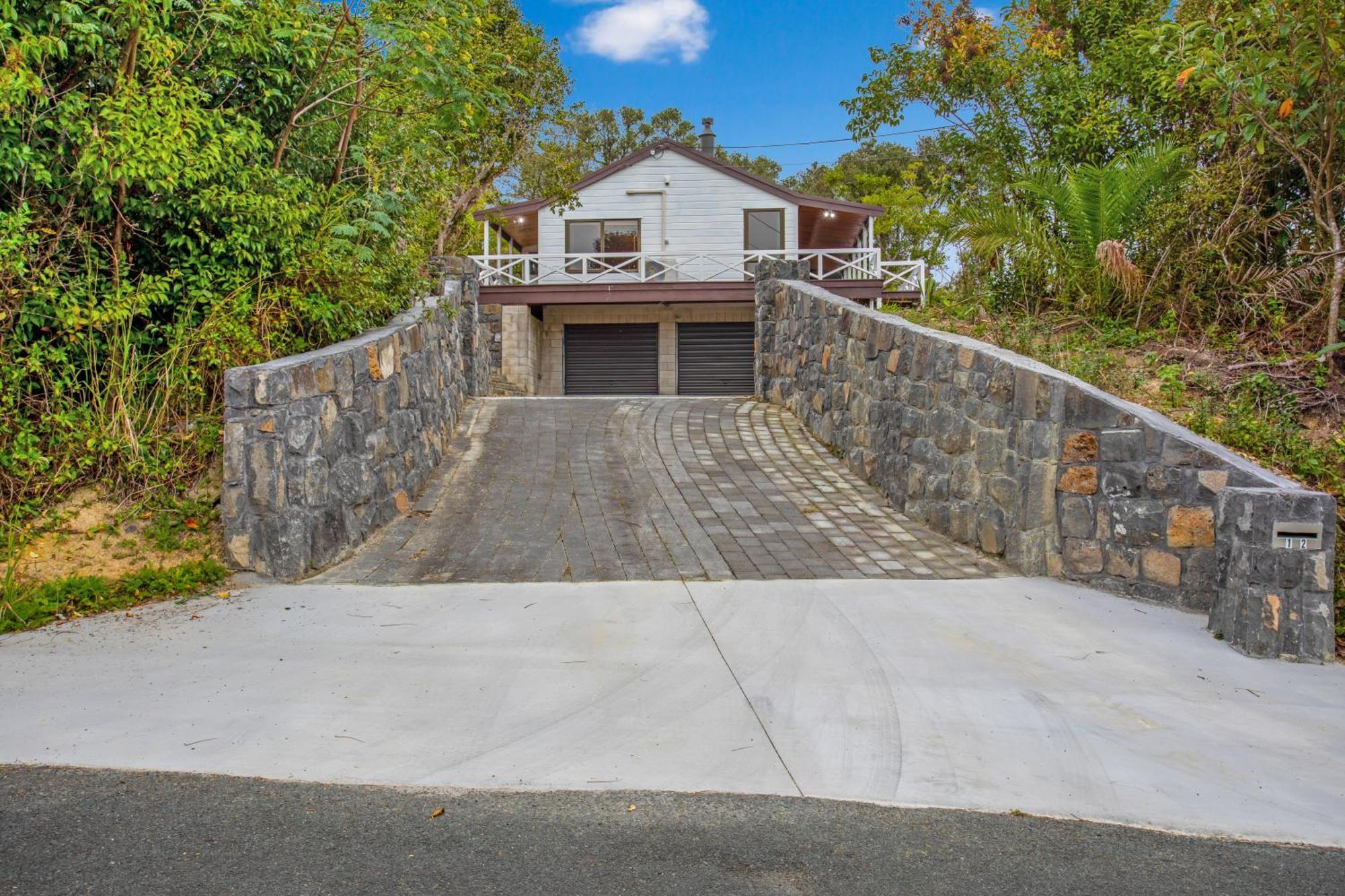 Greenhithe Hidden Gem With Sea Views And Air-con Auckland