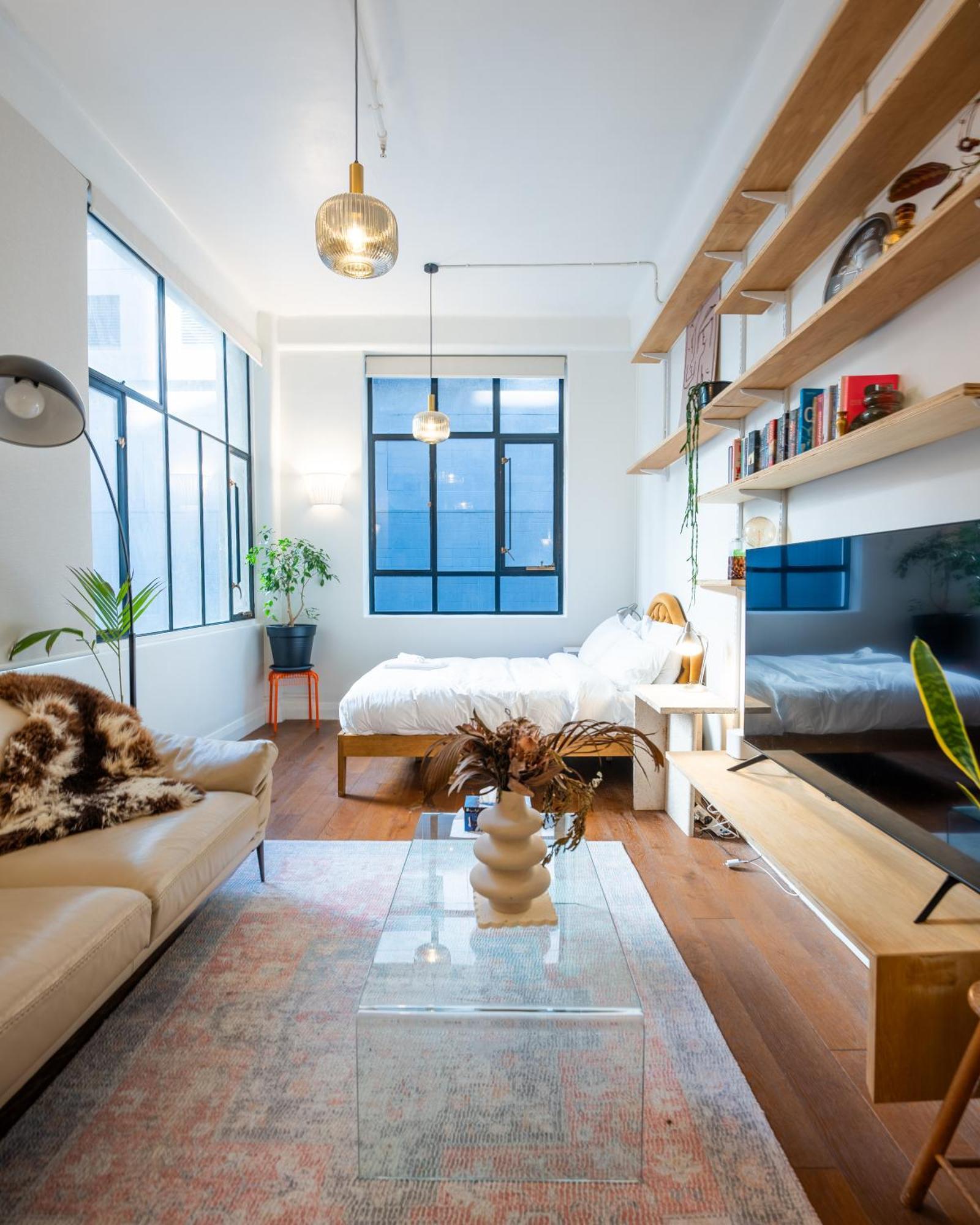 Heart Of The Apartment *