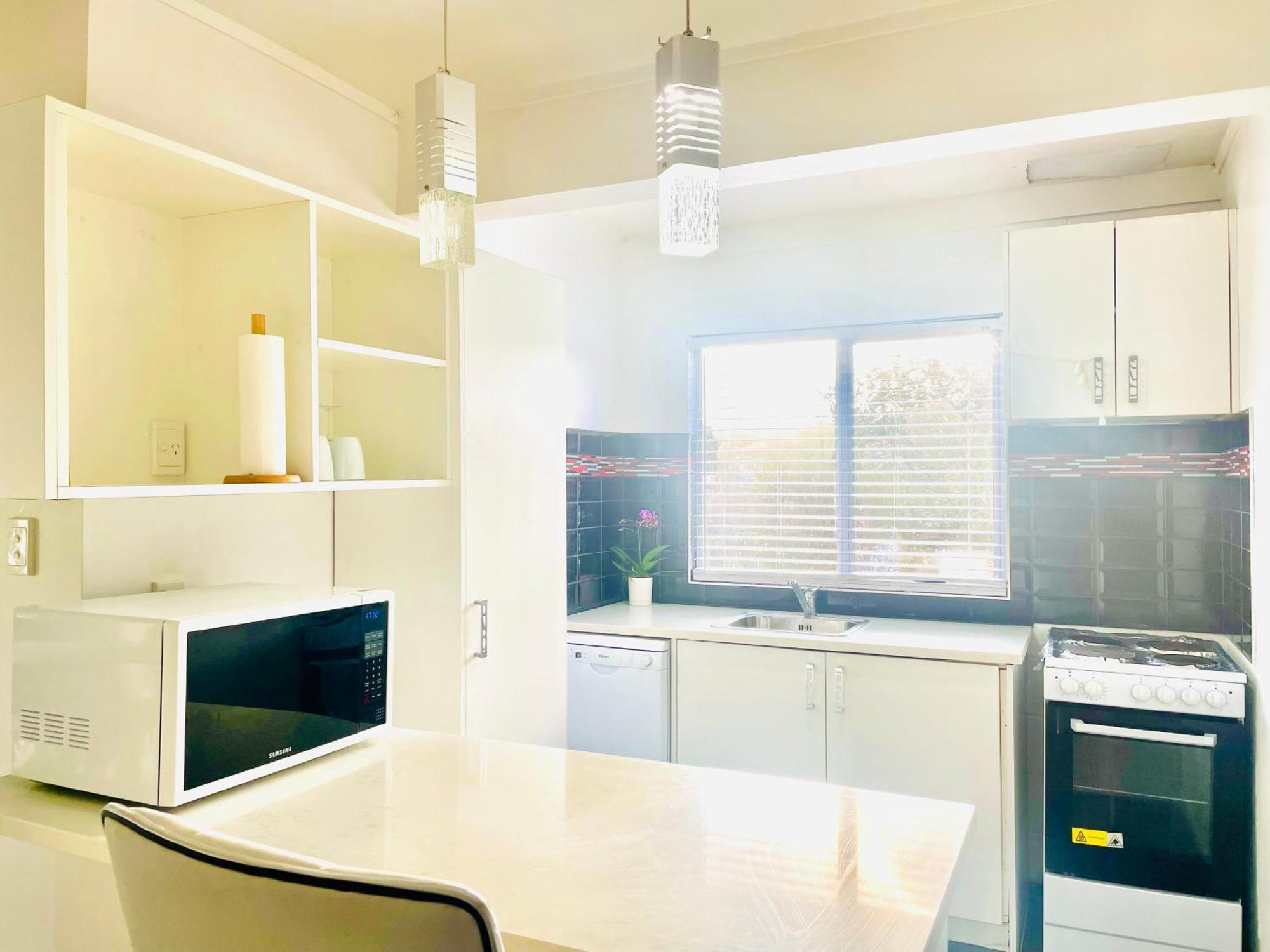 Apartment Ball Place Residence-enjoy The Entire Downstairs