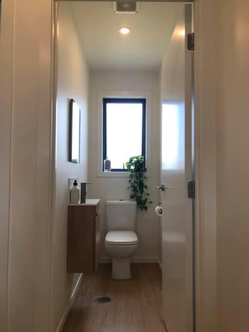 Holiday home Modern Mangere Town House