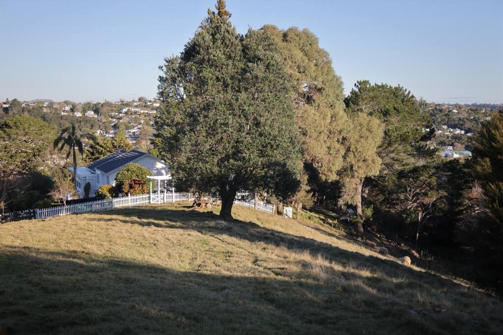 Pousada Modern Lifestyle Retreat With Stunning View Auckland