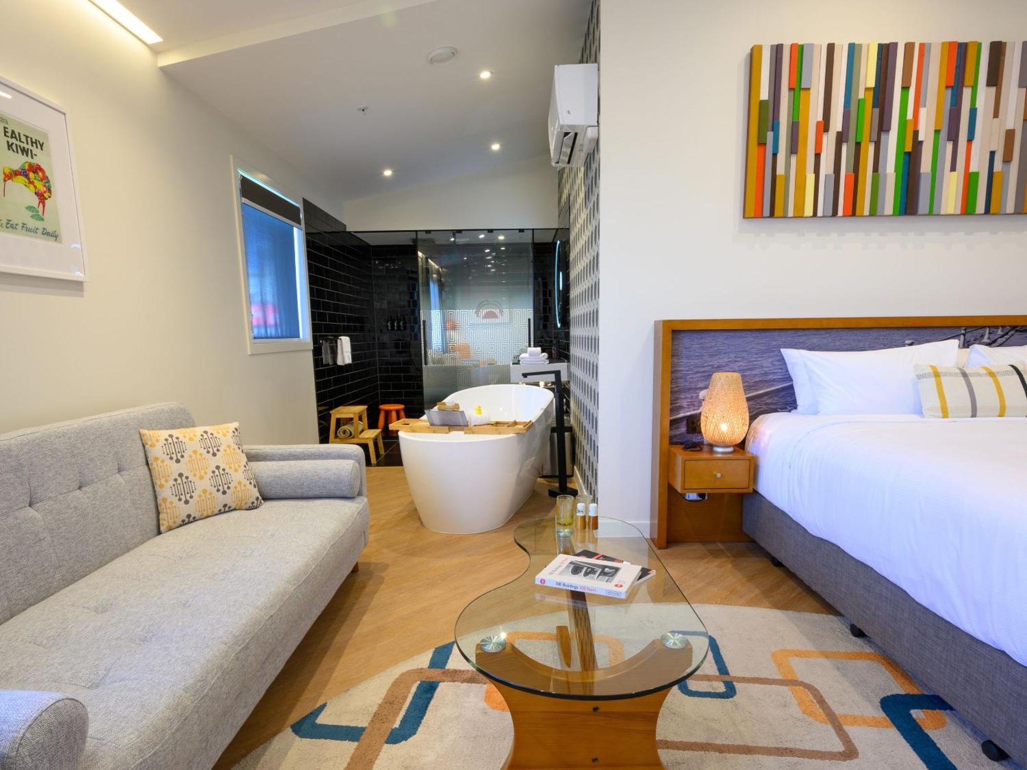 Ohtel Hotel