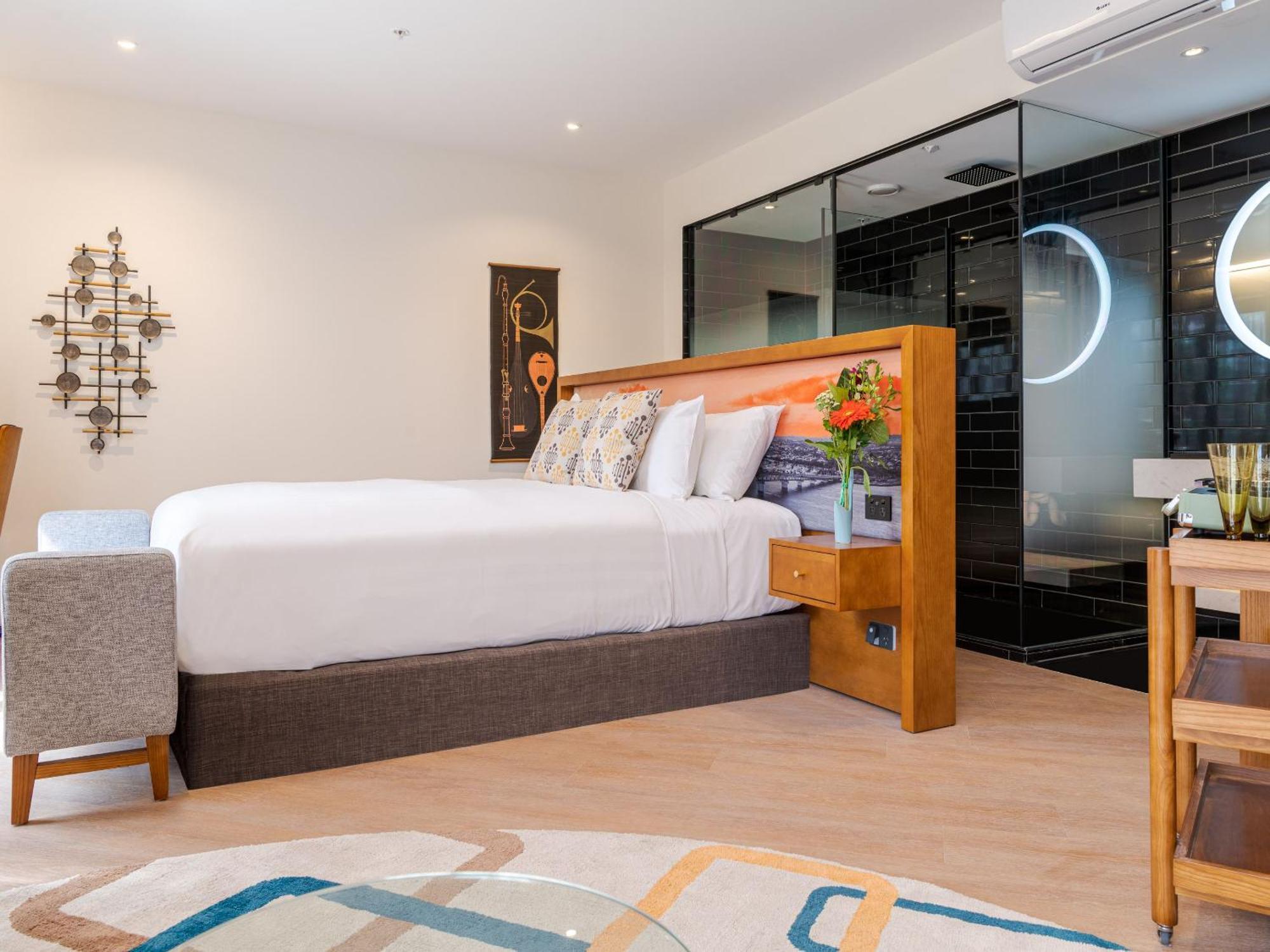 Ohtel Hotel 5*