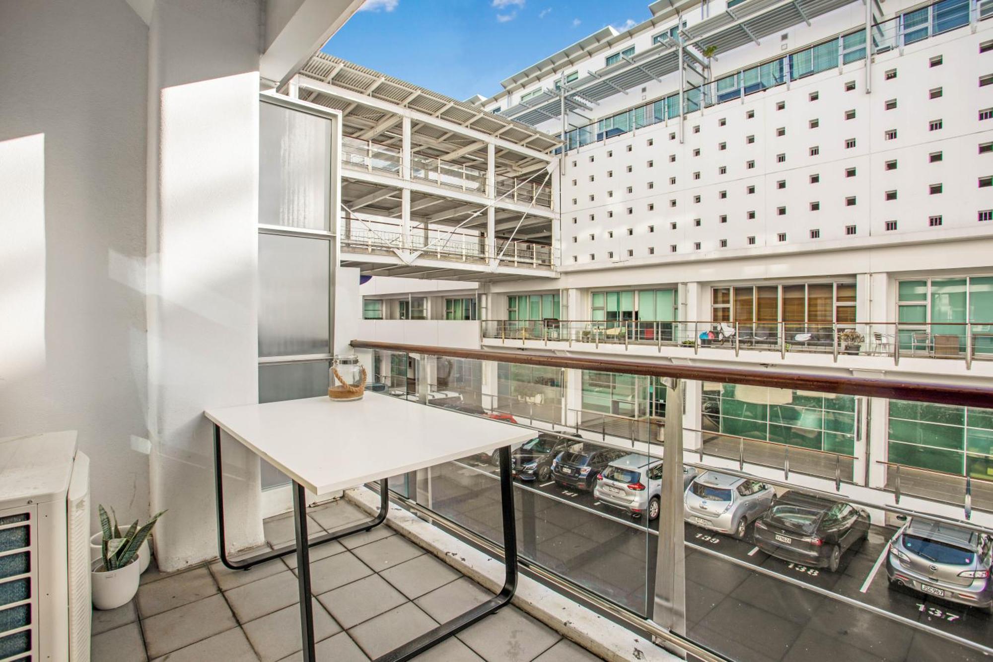 Apartment Princes Wharf 2 Bedroom Newly Renovated Luxury *