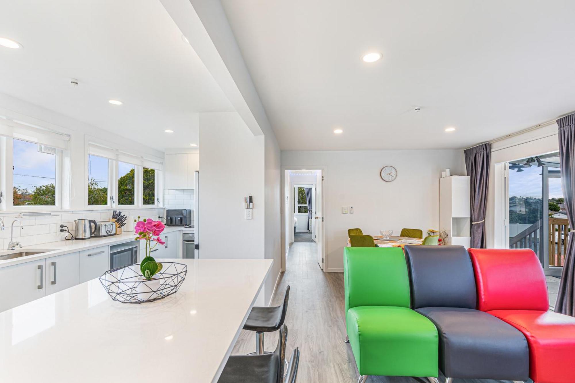 Freshly Renovated 3br Ellerslie