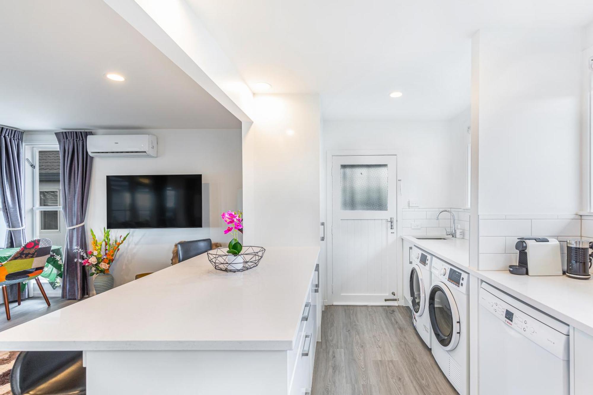 Holiday home Freshly Renovated 3br Ellerslie Auckland