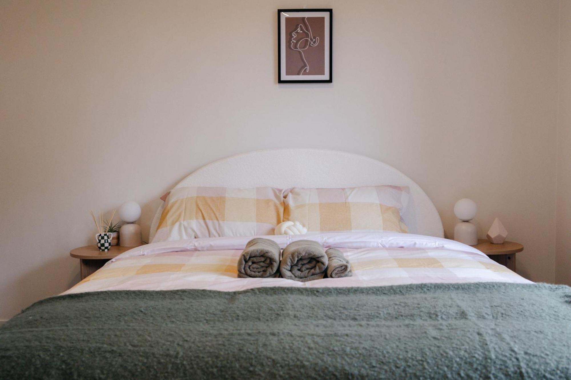 Prime Location At Mt Eden- Cozy Vibe 3br *