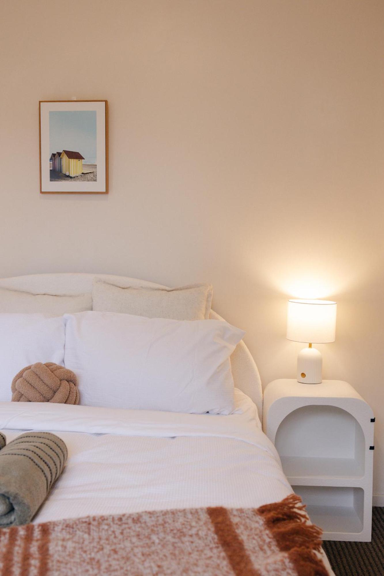 Prime Location At Mt Eden- Cozy Vibe 3br *