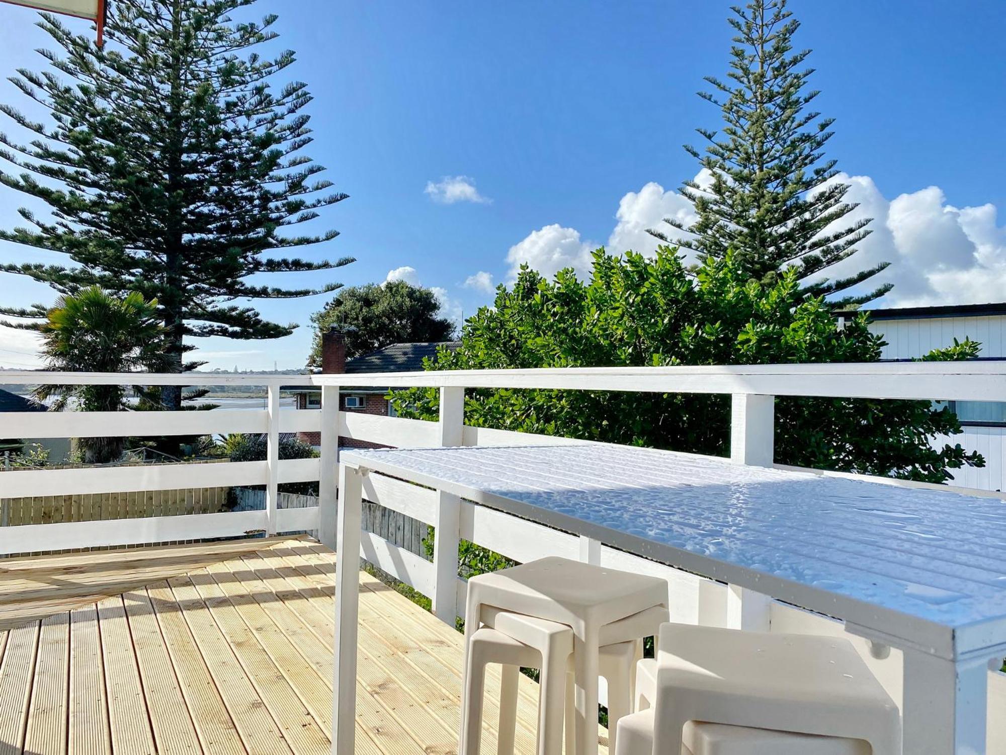 Holiday home Large House. Convenient Location. *