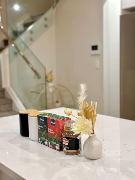 Sparkling New 4beds Family