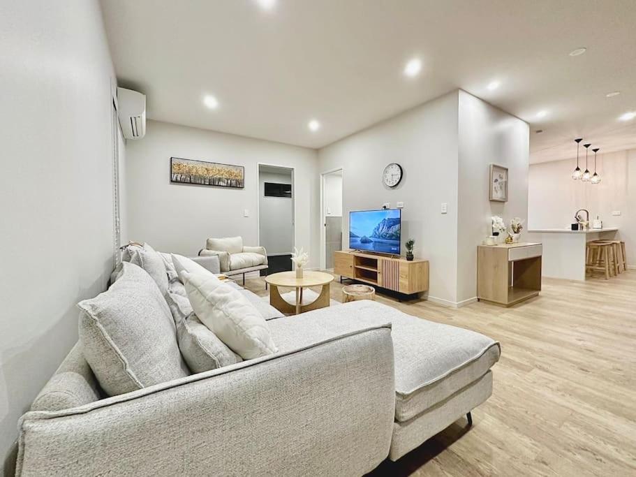 Sparkling New 4beds Family *