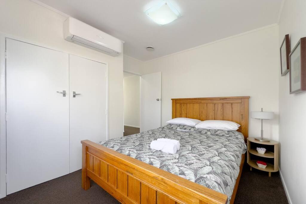 Exquisite Four-bedroom In Forrest Hill