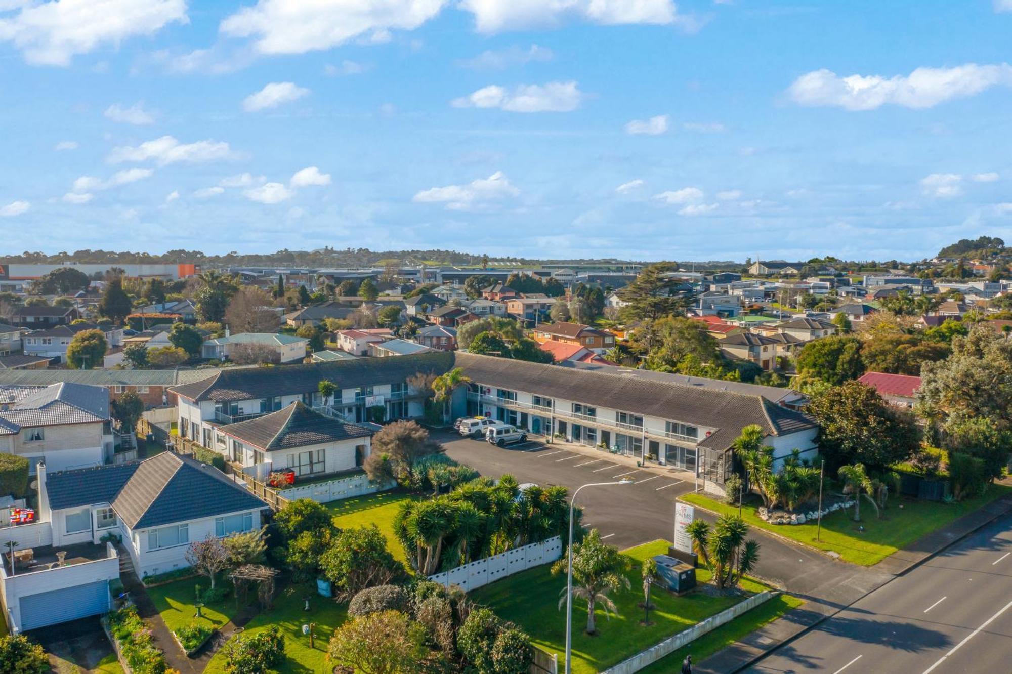 Ellerslie Palms 3*