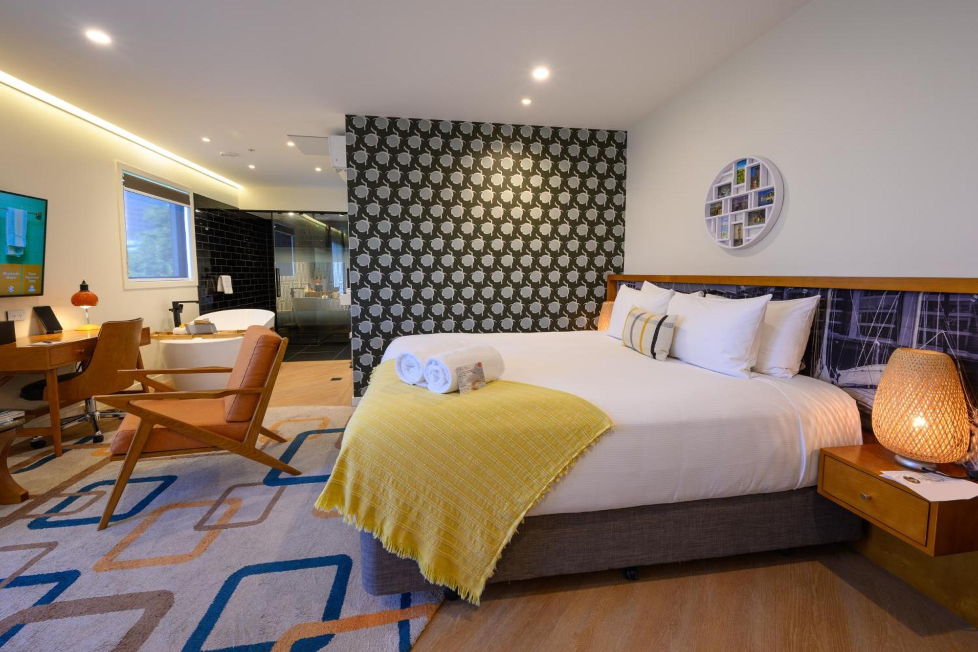 Ohtel Hotel 5*