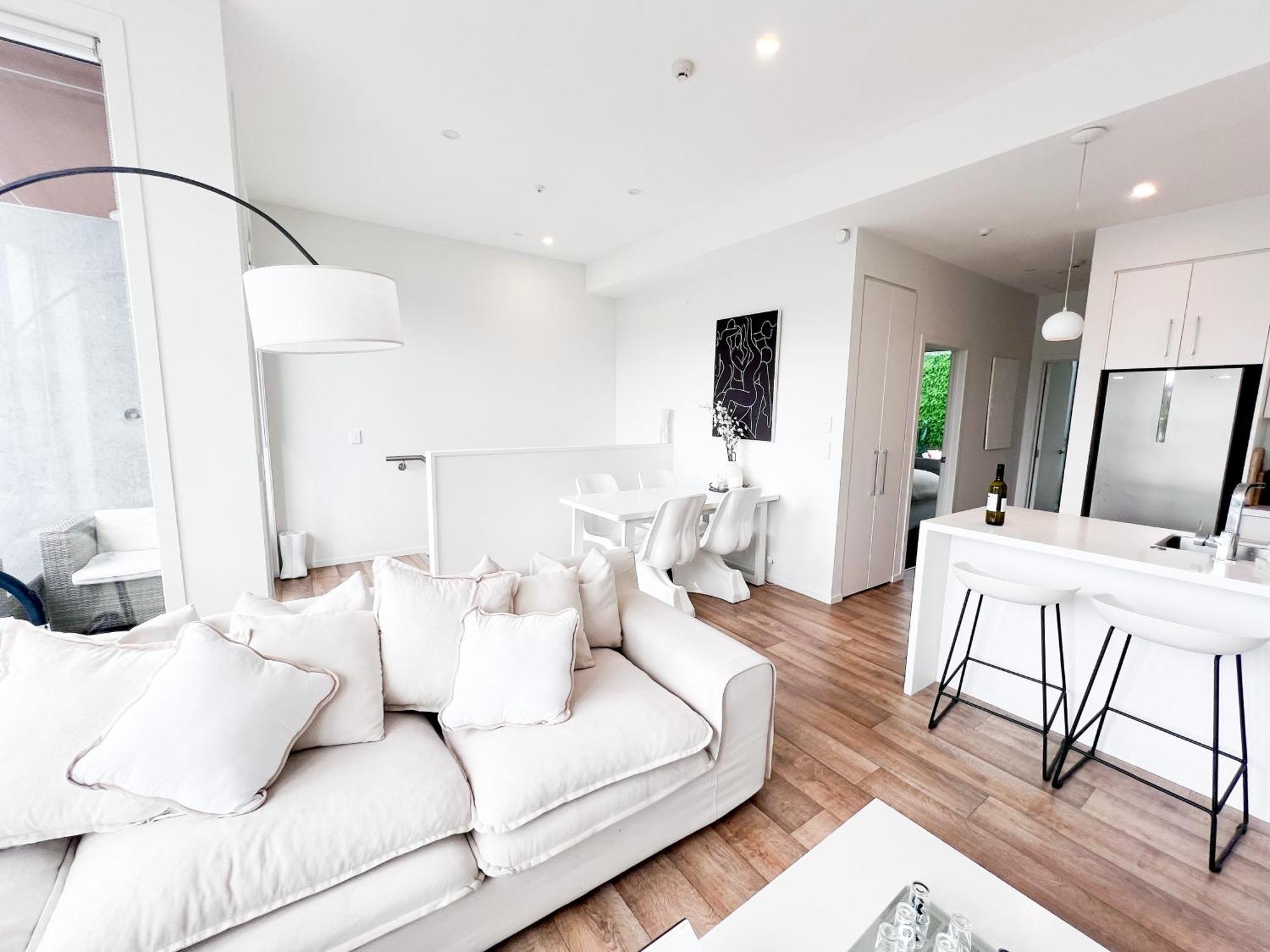 Luxury 2 Bedroom With Cocktail Bar And Espresso Machine *