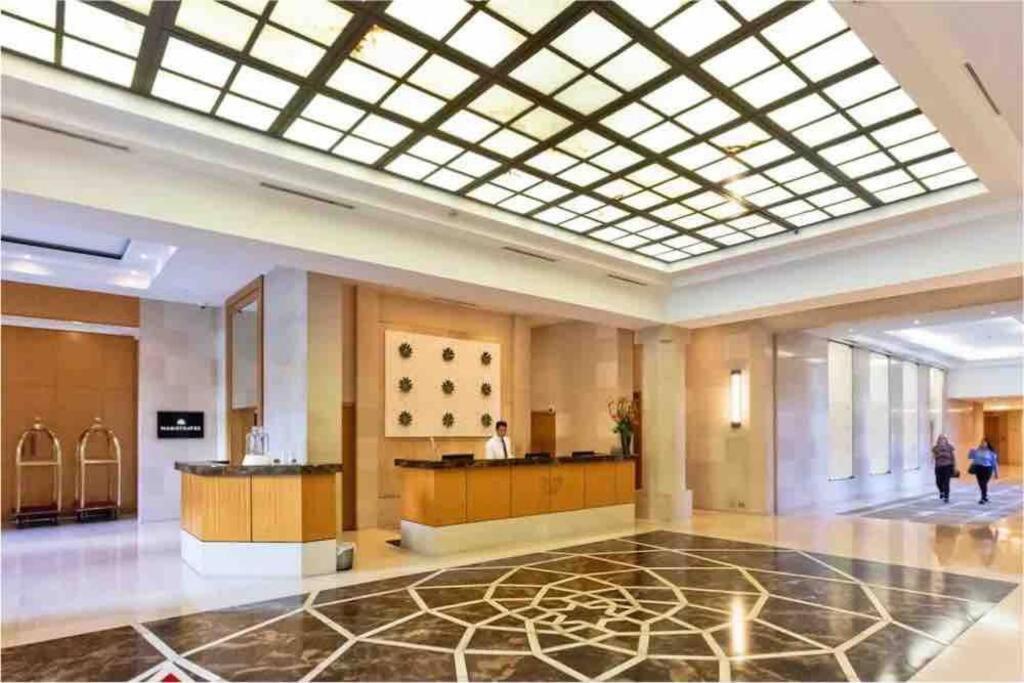 Metropolis Dream Aparthotel