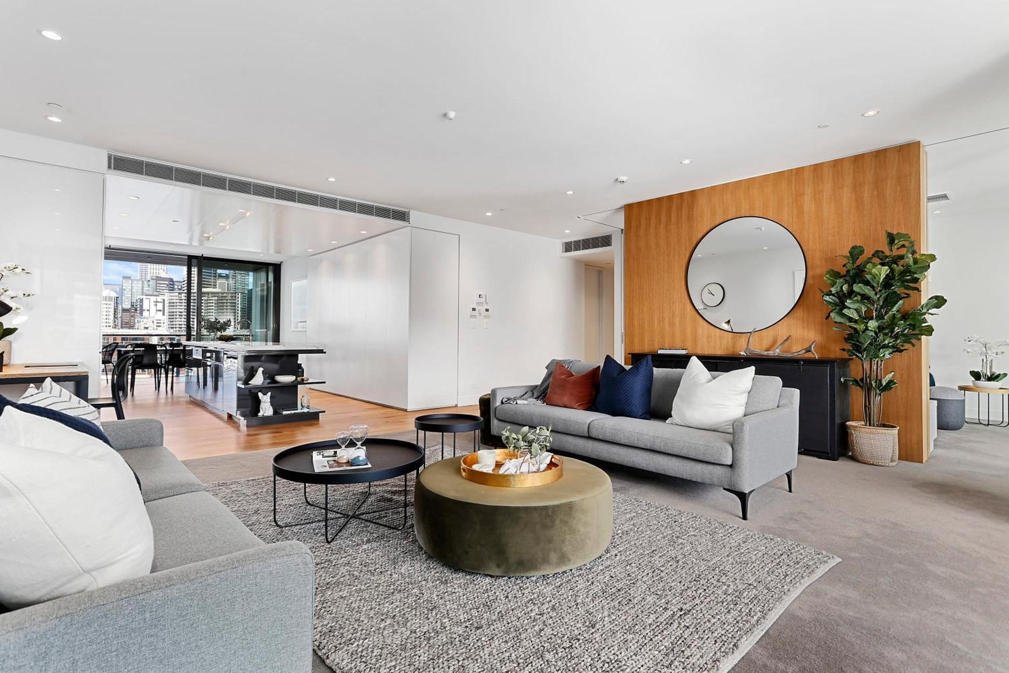 Harbour Front Living At Wynyard Marina *