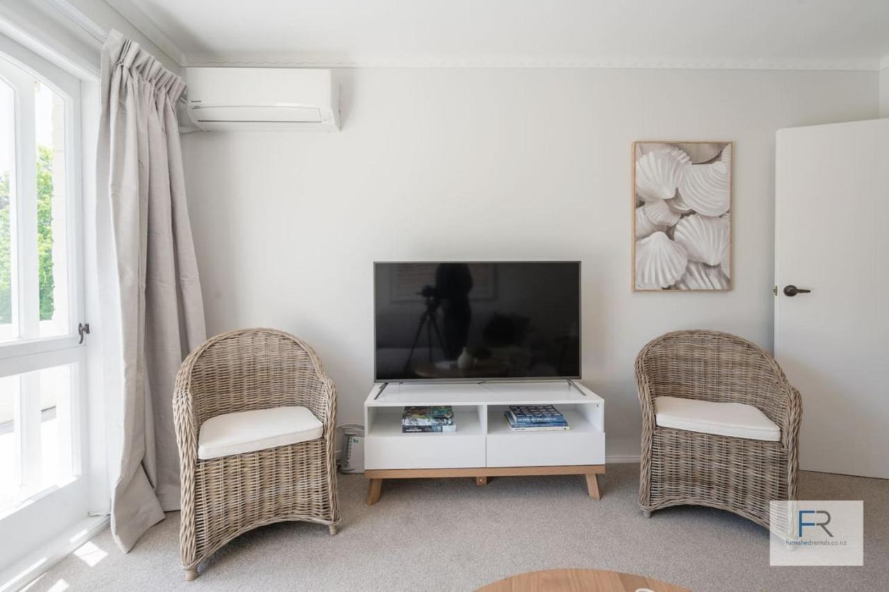 Holiday home Spanish Charm - Stylish 3br Steps From The *