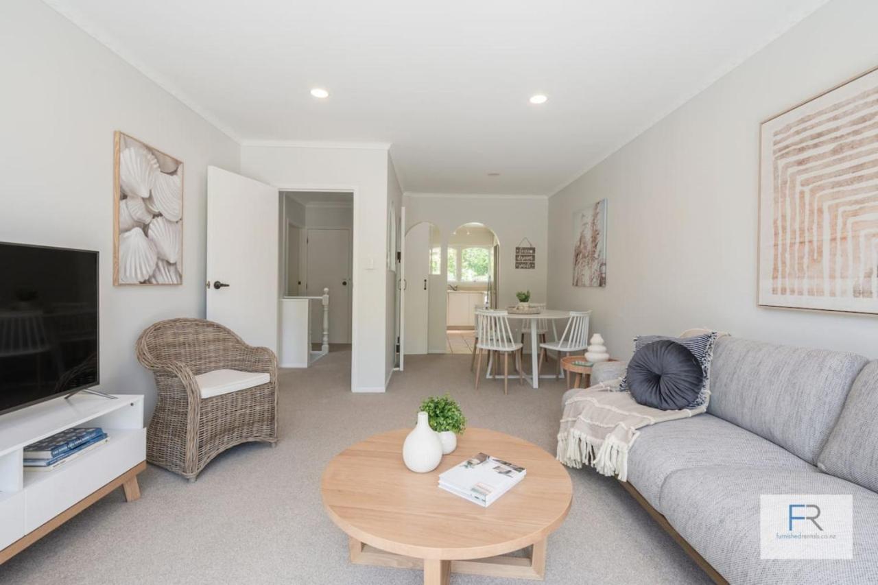 Holiday home Spanish Charm - Stylish 3br Steps From The *