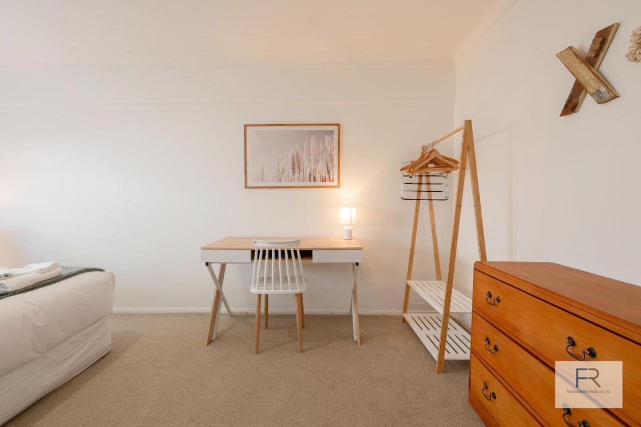 Holiday home Spanish Charm - Stylish 3br Steps From The Auckland