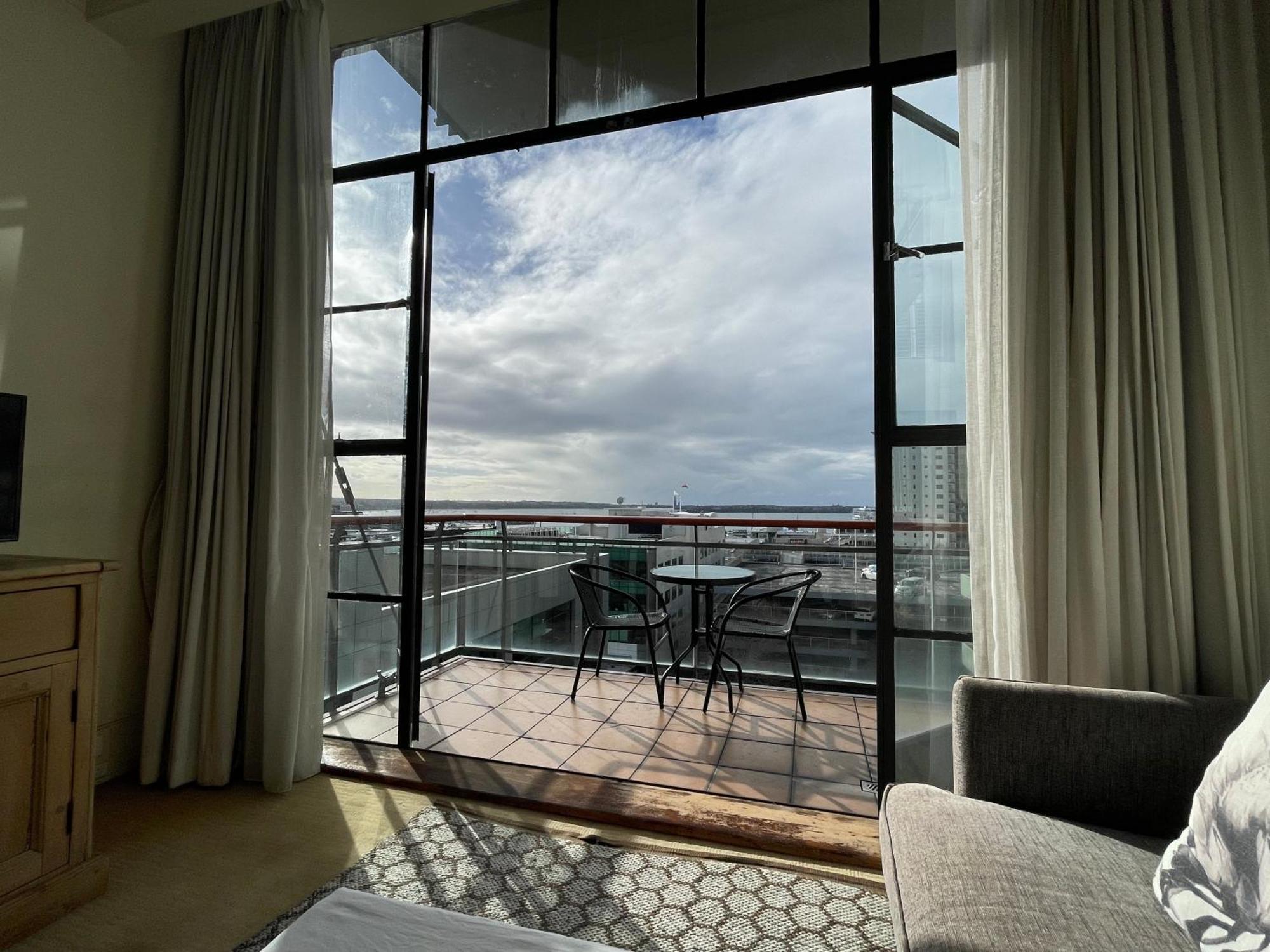 Sea View Heritage With Balcony Apartment Auckland