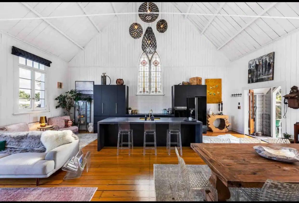 Devonport Cliff Church Conversion - Stunning Views Villa