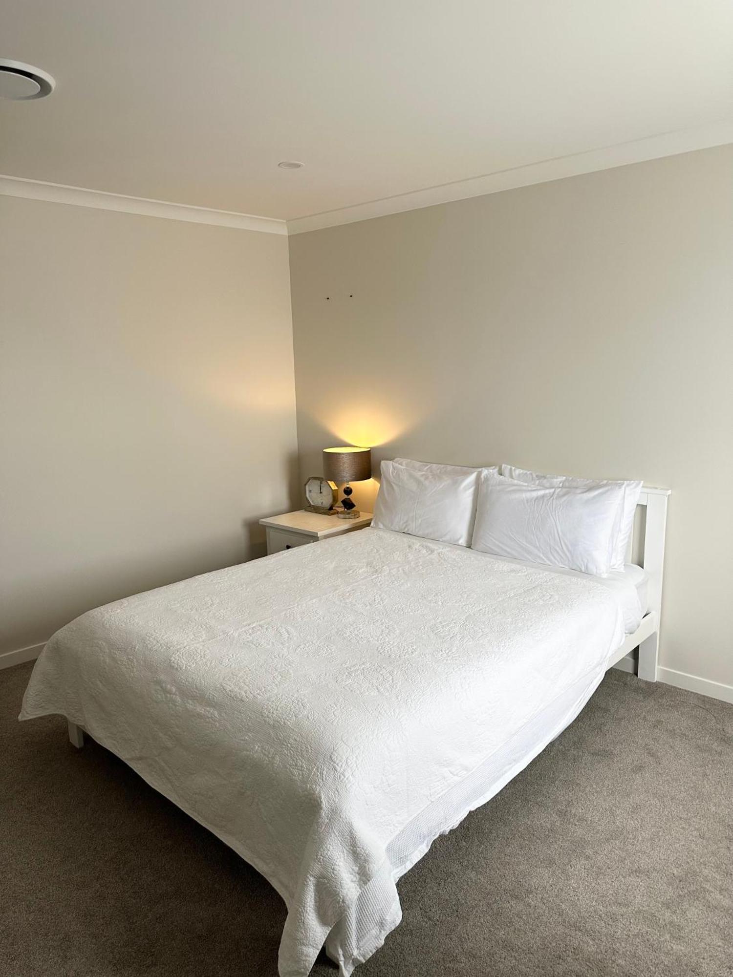 In - Ormiston, Manukau, Flat Bush *