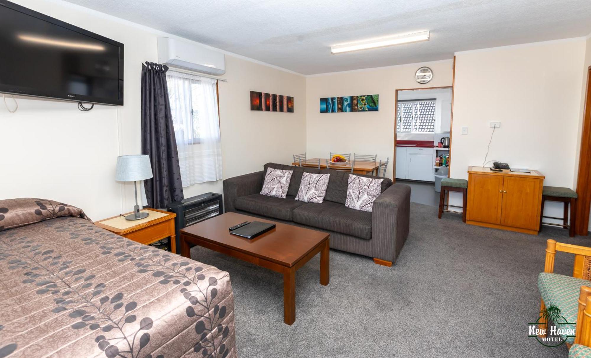 New Haven 3* Auckland