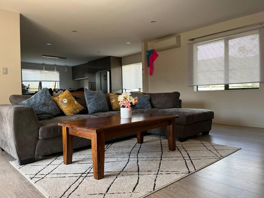 Homestay Perfect With Office Setup -room 101 Auckland