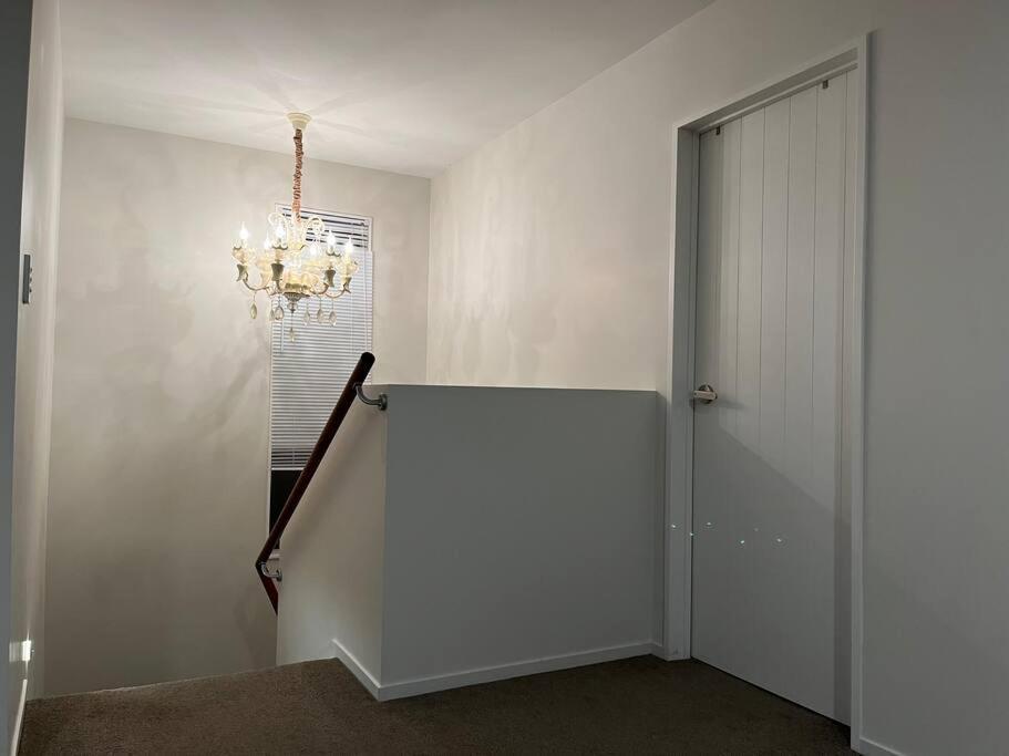 Perfect With Office Setup -room 101 *
