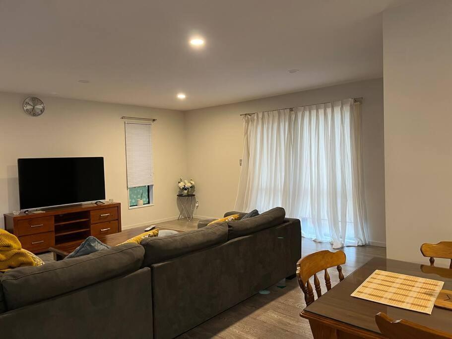 Homestay Perfect With Office Setup -room 101