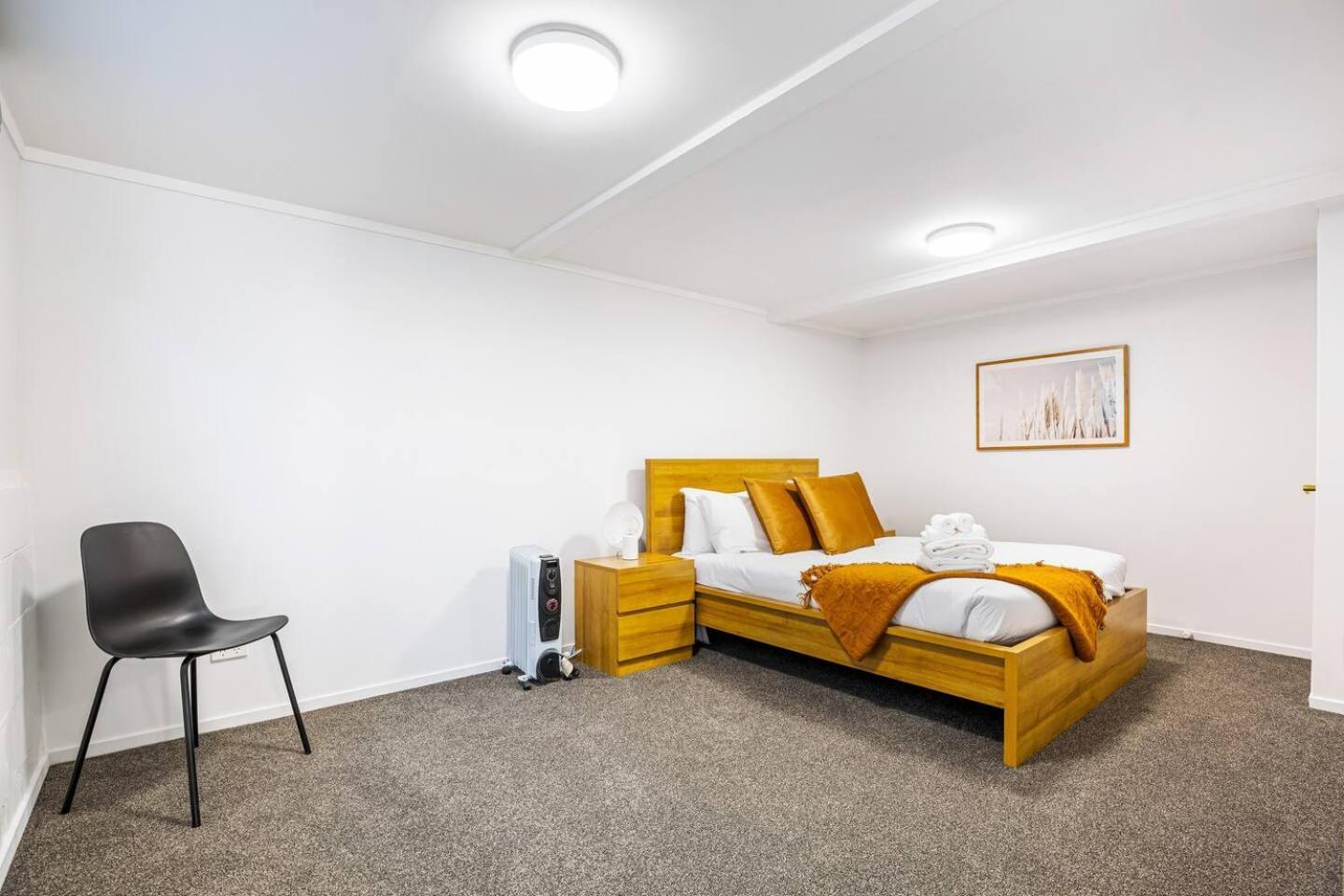 Riches Serendipity With Parking And Air-con