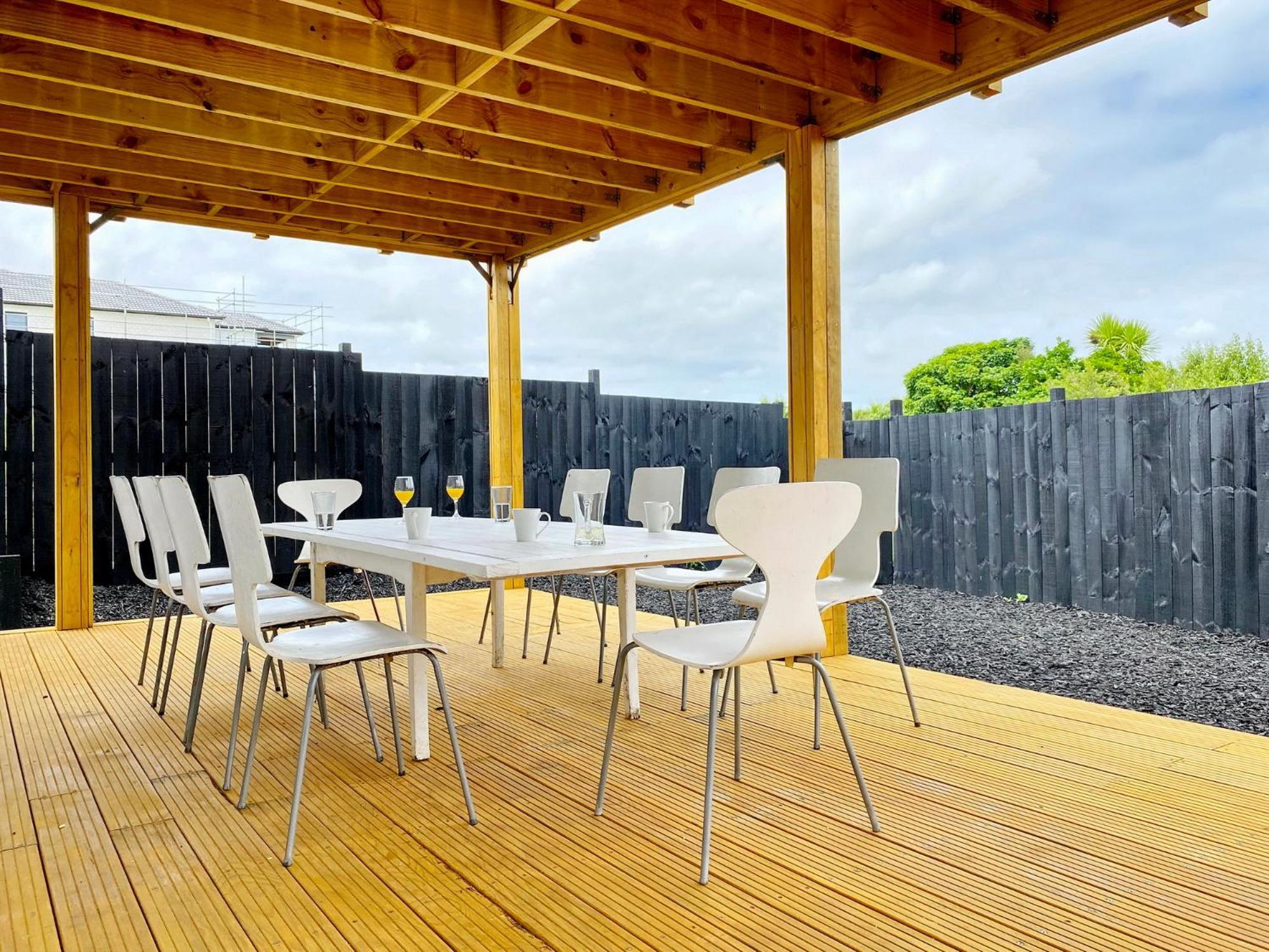Extra-large Brand-new House 8 Bedrooms 6 Bathrooms * Auckland