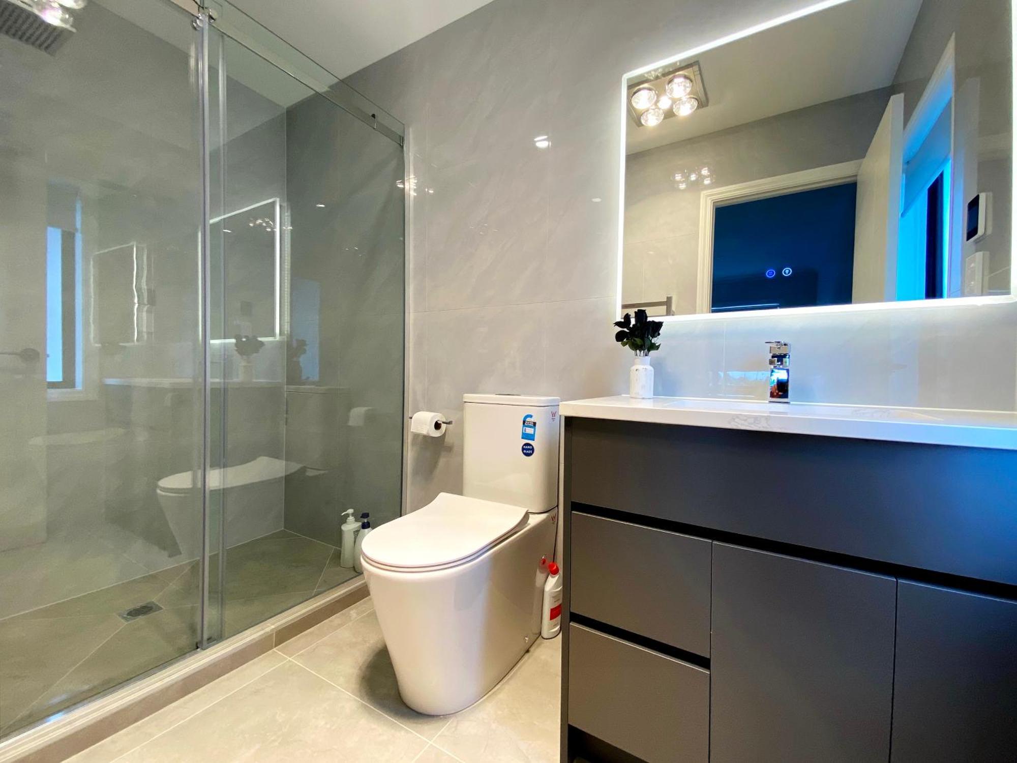 Extra-large Brand-new House 8 Bedrooms 6 Bathrooms Holiday home