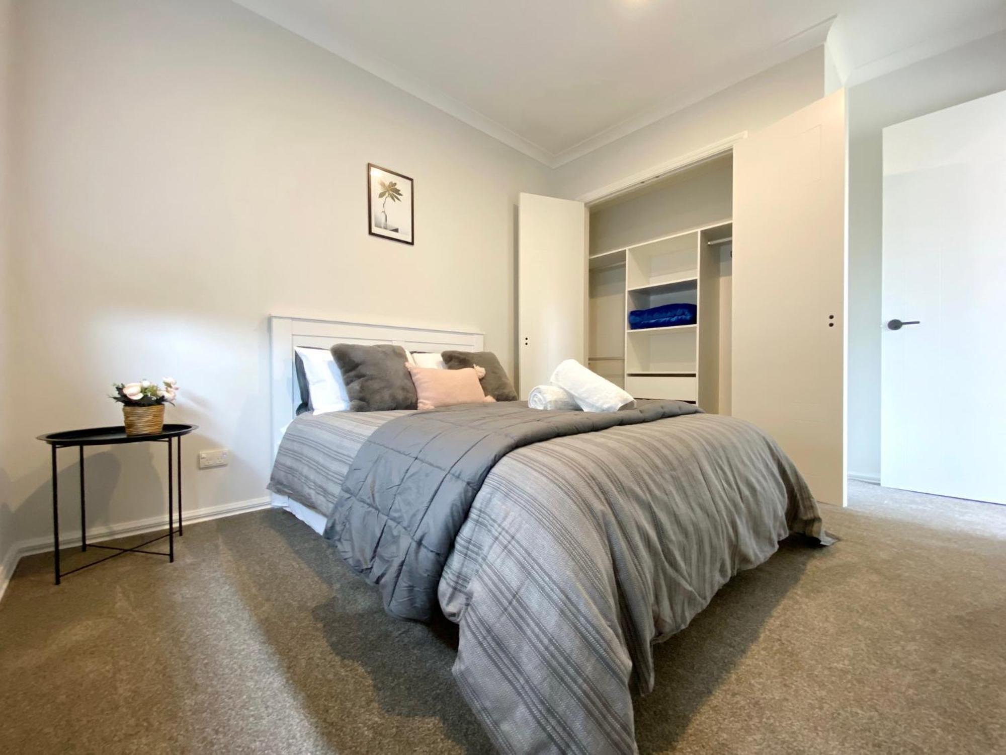 Holiday home Extra-large Brand-new House 8 Bedrooms 6 Bathrooms *