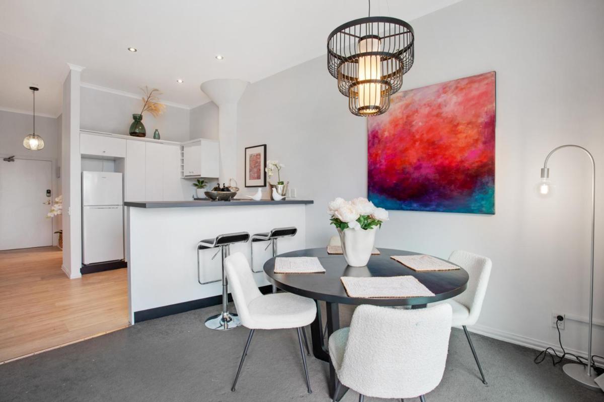 Princes Wharf 2 Bedroom Newly Renovated Luxury *